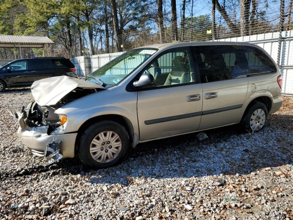 2006 Chrysler Town & Country SWB with VIN 1A4GP45R66B540761, listed as a Copart auction lot 86452974 with 157,714 mi miles and Salvage Title. Bid and sale history available at carsss.com. Image 1.