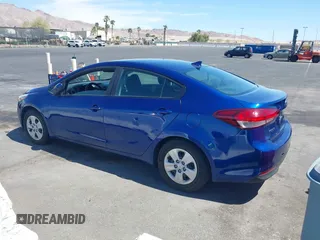 2017 Kia Forte LX with VIN 3KPFK4A77HE137768, listed as a IAAI auction lot 42019109 with 88,324 mi miles. Bid and sale history available at carsss.com. Image 3.