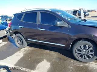 2015 Nissan Rogue Select S with VIN JN8AS5MT3FW671236, listed as a IAAI auction lot 41848463 with 118,222 mi miles. Bid and sale history available at carsss.com. Image 13.