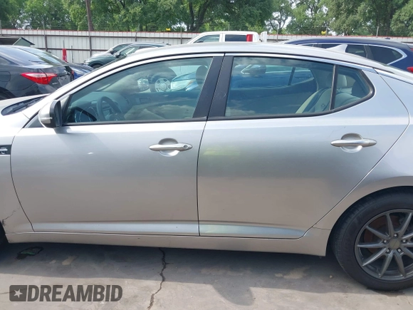 2013 Kia Optima LX with VIN 5XXGM4A78DG193461, listed as a IAAI auction lot 41947163 with 133,070 mi miles. Bid and sale history available at carsss.com. Image 14.