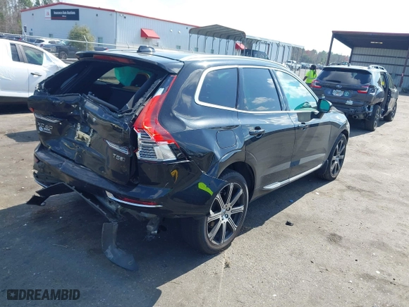2019 Volvo XC60 Inscription with VIN LYV102RL3KB184885, listed as a IAAI auction lot 41544225 with 65,042 mi miles. Bid and sale history available at carsss.com. Image 4.