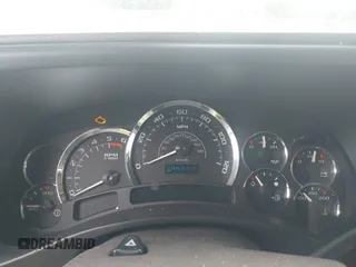 2005 Cadillac Escalade ESV z VIN 3GYFK66NX5G147854, wystawiony jako IAAI lot #42375952 z przebiegiem Nie podano mil oraz . Historia ofert i sprzedaży dostępna na DreamBid. Obrazek 7.