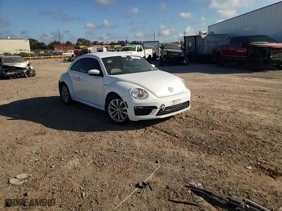 2017 Volkswagen Beetle 1.8T Fleet with VIN 3VWF17AT5HM625055, listed as a Copart auction lot 71934764 with 49,814 mi miles and Salvage Title. Bid and sale history available at carsss.com. Image 10.