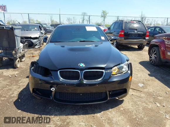 2011 BMW M3 z VIN WBSDX9C50BE585251, wystawiony jako IAAI lot #42097777 z przebiegiem 89 331 mil mil oraz . Historia ofert i sprzedaży dostępna na DreamBid. Obrazek 13.