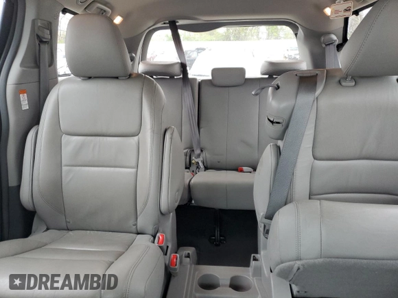 2019 Toyota Sienna XLE Auto Access Seat with VIN 5TDYZ3DC1KS015587, listed as a Copart auction lot 51951995 with 77,415 mi miles and Salvage Title. Bid and sale history available at carsss.com. Image 10.