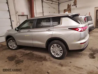 2024 Mitsubishi Outlander ES with VIN JA4J4UA89RZ080194, listed as a Copart auction lot 88147275 with 4,000 mi miles and Salvage Title. Bid and sale history available at carsss.com. Image 2.