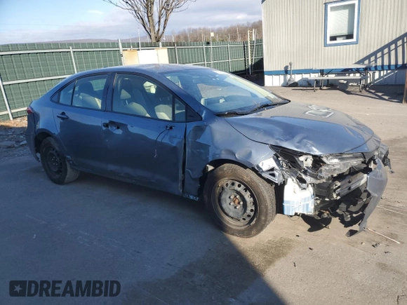 2021 Toyota Corolla LE with VIN JTDEPMAE3MJ133502, listed as a Copart auction lot 82795544 with 40,792 mi miles and Salvage Title. Bid and sale history available at DreamBid. Image 4.