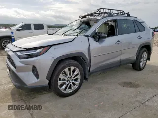 2024 Toyota RAV4 XLE Premium z VIN 2T3C1RFV6RC278672, wystawiony jako Copart lot #54777375 z przebiegiem 23 857 mil mil oraz Szkoda całkowita • Salvage title. Historia ofert i sprzedaży dostępna na DreamBid. Obrazek 1.