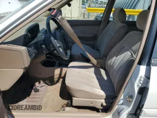 1993 Ford Escort z VIN 1FAPP15J6PW366026, wystawiony jako Copart lot #73279994 z przebiegiem 81 531 mil mil oraz Szkody całkowita. Historia ofert i sprzedaży dostępna na DreamBid. Obrazek 7.