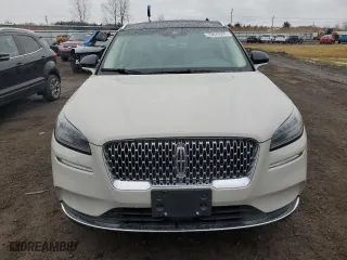 2020 Lincoln Corsair Standard with VIN 5LMCJ1D93LUL01120, listed as a Copart auction lot 70626992 with 12,208 mi miles. Bid and sale history available at carsss.com. Image 5.