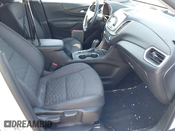 2020 Chevrolet Equinox LT with VIN 2GNAXLEX1L6103082, listed as a IAAI auction lot 41698089 with 91,582 mi miles. Bid and sale history available at carsss.com. Image 5.