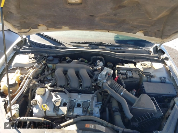 2009 Ford Fusion SEL with VIN 3FAHP08119R148642, listed as a IAAI auction lot 41629477 with 1 mi miles. Bid and sale history available at carsss.com. Image 10.