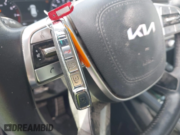 2022 Kia Telluride SX with VIN 5XYP54HCXNG215831, listed as a IAAI auction lot 42569744 with 90,097 mi miles and . Bid and sale history available at DreamBid. Image 11.