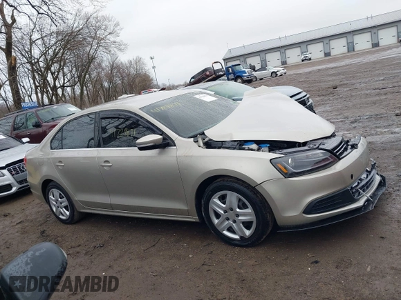 2013 Volkswagen Jetta Sedan SE with VIN 3VWDP7AJ6DM282450, listed as a IAAI auction lot 41729871 with 155,328 mi miles. Bid and sale history available at carsss.com. Image 14.