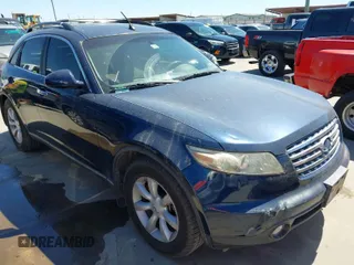 2005 Infiniti FX35 with VIN JNRAS08U35X101960, listed as a IAAI auction lot 42087971 with 158,766 mi miles. Bid and sale history available at carsss.com. Image 1.