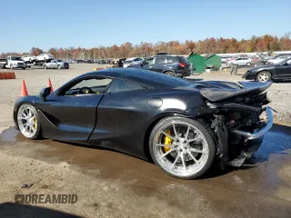 2018 McLaren 720S z VIN SBM14DCA9JW001142, wystawiony jako Copart lot #76969554 z przebiegiem Nie podano mil oraz Szkody całkowita. Historia ofert i sprzedaży dostępna na DreamBid. Obrazek 2.