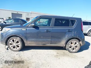 2014 Kia Soul + with VIN KNDJP3A52E7049016, listed as a IAAI auction lot 41145523 with 106,715 mi miles. Bid and sale history available at carsss.com. Image 14.