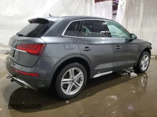 2022 Audi Q5 S line Prestige with VIN WA1F2AFY4N2075538, listed as a Copart auction lot 42304085 with 21,675 mi miles and Salvage Title. Bid and sale history available at carsss.com. Image 3.