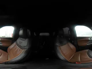 2021 Ford Explorer King Ranch z VIN 1FM5K7LC8MGC03614, wystawiony jako IAAI lot #41927773 z przebiegiem Nie podano mil oraz . Historia ofert i sprzedaży dostępna na DreamBid. Obrazek 18.