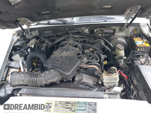 2004 Ford Explorer Sport Trac XLS with VIN 1FMZU67K14UA83504, listed as a IAAI auction lot 39410992 with Not provided miles and . Bid and sale history available at DreamBid. Image 10.
