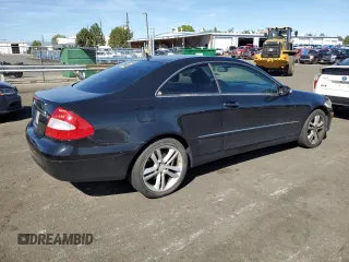 2008 Mercedes-Benz CLK 350 with VIN WDBTJ56HX8F242760, listed as a Copart auction lot 72940694 with 148,548 mi miles and Salvage Title. Bid and sale history available at carsss.com. Image 3.