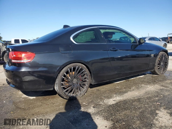 2009 BMW 3 Series 328i xDrive with VIN WBAWV535X9P080893, listed as a Copart auction lot 49164085 with 172,984 mi miles and Salvage Title. Bid and sale history available at carsss.com. Image 3.