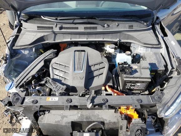 2023 Hyundai Kona Electric SEL with VIN KM8K33AG1PU165566, listed as a Copart auction lot 46165965 with 9,832 mi miles and Salvage Title. Bid and sale history available at carsss.com. Image 12.