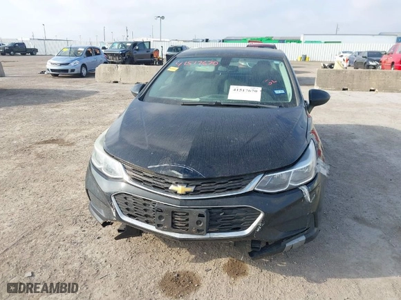 2017 Chevrolet Cruze LS with VIN 1G1BC5SM2H7240675, listed as a IAAI auction lot 41517670 with NaN miles. Bid and sale history available at carsss.com. Image 12.