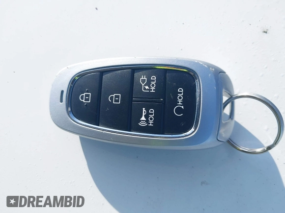 2024 Hyundai Ioniq 5 SE z VIN KM8KMDDF5RU253755, wystawiony jako IAAI lot #41356002 z przebiegiem 3 997 mil mil oraz . Historia ofert i sprzedaży dostępna na DreamBid. Obrazek 11.