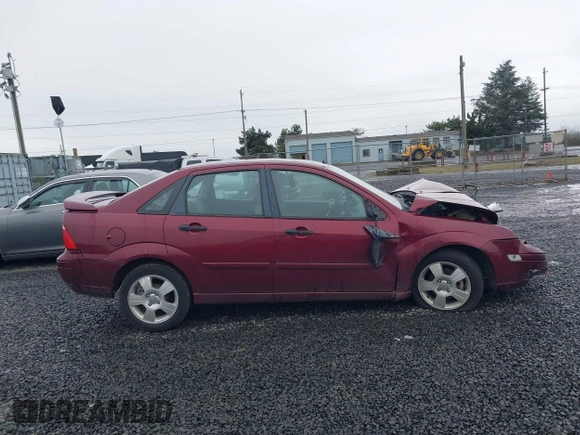 2007 Ford Focus S with VIN 1FAHP34N57W187755, listed as a IAAI auction lot 41839701 with Not Provided miles and . Bid and sale history available at carsss.com. Image 13.