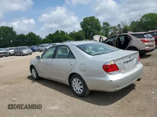 2005 Toyota Camry STD z VIN 4T1BE32K25U501946, wystawiony jako Copart lot #60563535 z przebiegiem 175 564 mil mil oraz Czysty tytuł • Clean title. Historia ofert i sprzedaży dostępna na DreamBid. Obrazek 2.