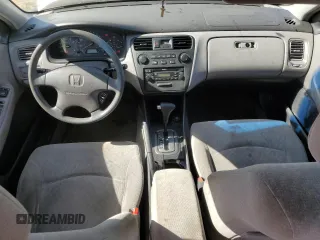2002 Honda Accord LX z VIN 3HGCG56422G703762, wystawiony jako Copart lot #57268425 z przebiegiem 178 448 mil mil oraz Szkoda całkowita • Salvage title. Historia ofert i sprzedaży dostępna na DreamBid. Obrazek 8.