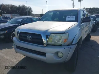 2008 Toyota Tacoma PreRunner with VIN 5TEJU62N38Z487744, listed as a IAAI auction lot 41828502 with 258,537 mi miles. Bid and sale history available at carsss.com. Image 12.