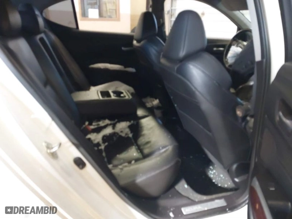 2015 Acura TLX V6 Tech with VIN 19UUB2F59FA026384, listed as a IAAI auction lot 41571218 with 1 mi miles. Bid and sale history available at carsss.com. Image 8.