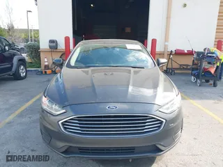 2020 Ford Fusion Hybrid SE with VIN 3FA6P0LU7LR246462, listed as a IAAI auction lot 41766758 with 40,817 mi miles. Bid and sale history available at carsss.com. Image 12.