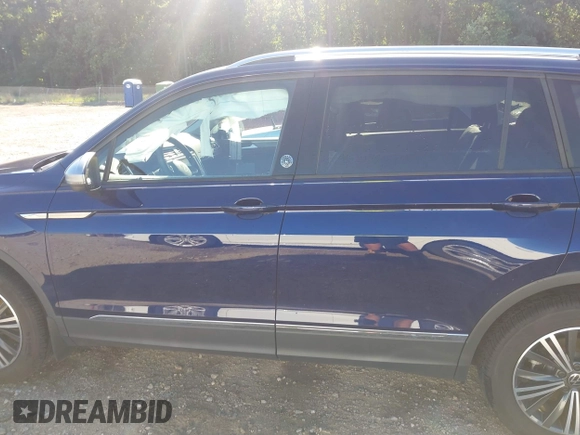 2024 Volkswagen Tiguan Wolfsburg Edition with VIN 3VV6B7AX5RM225695, listed as a IAAI auction lot 42329930 with 7,628 mi miles and . Bid and sale history available at DreamBid. Image 14.