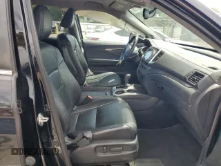 2017 Honda Pilot EX-L with VIN 5FNYF5H50HB000771, listed as a Copart auction lot 52611255 with 84,922 mi miles and Salvage Title. Bid and sale history available at carsss.com. Image 7.