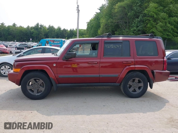 2008 Jeep Commander Sport with VIN 1J8HG48N98C203848, listed as a IAAI auction lot 42424047 with 119,272 mi miles and . Bid and sale history available at DreamBid. Image 15.