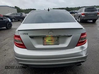 2008 Mercedes-Benz C 350 Sport z VIN WDDGF56X48R038486, wystawiony jako Copart lot #56498375 z przebiegiem 222 138 mil mil oraz Szkoda całkowita • Salvage title. Historia ofert i sprzedaży dostępna na DreamBid. Obrazek 6.