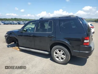 2010 Ford Explorer XLT with VIN 1FMEU7DE0AUA15855, listed as a Copart auction lot 63564325 with 136,144 mi miles and Salvage title. Bid and sale history available at DreamBid. Image 2.