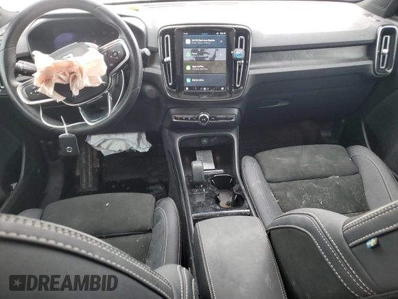 2023 Volvo C40 Plus с VIN YV4ED3GL8P2056789, выставлен на аукционе Copart как лот 47051135 с пробегом 51 164 миль миль и Списание • Salvage title. История ставок и продаж доступна на DreamBid. Изображение 8.