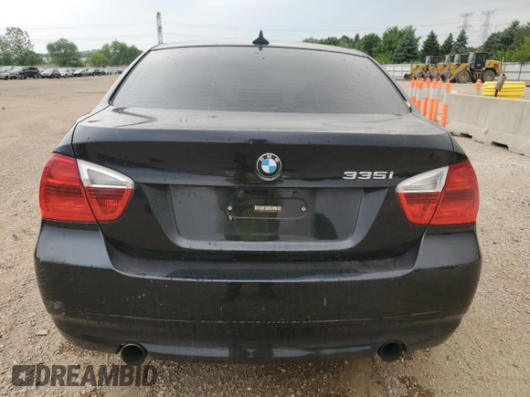 2007 BMW 3 Series 335i z VIN WBAVB73557PA85368, wystawiony jako Copart lot #58534205 z przebiegiem Nie podano mil oraz Szkoda całkowita • Salvage title. Historia ofert i sprzedaży dostępna na DreamBid. Obrazek 6.