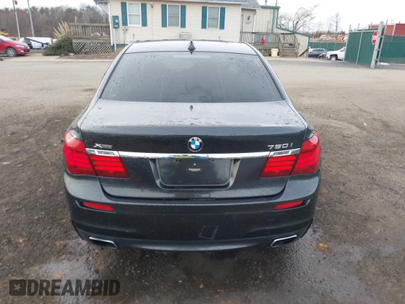2015 BMW 7 Series 750i xDrive with VIN WBAYB6C56FG299238, listed as a IAAI auction lot 41441393 with 62,396 mi miles. Bid and sale history available at carsss.com. Image 17.
