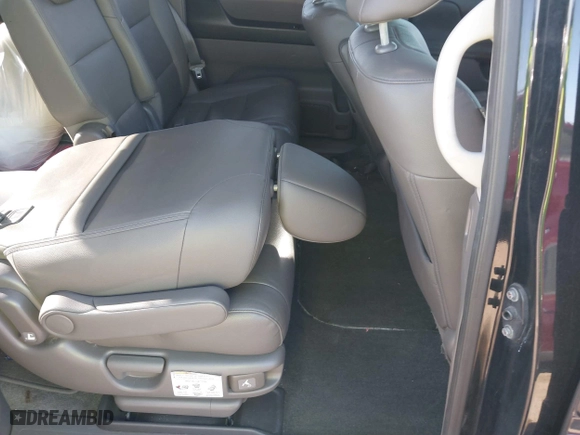 2016 Honda Odyssey EX-L with VIN 5FNRL5H64GB089426, listed as a IAAI auction lot 41809793 with 89,413 mi miles. Bid and sale history available at carsss.com. Image 8.