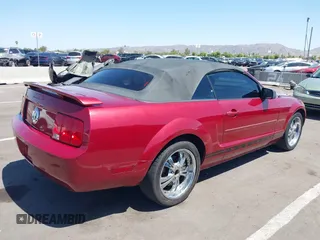 2005 Ford Mustang Deluxe with VIN 1ZVFT84N455197638, listed as a IAAI auction lot 42685049 with 177,405 mi miles and . Bid and sale history available at DreamBid. Image 4.