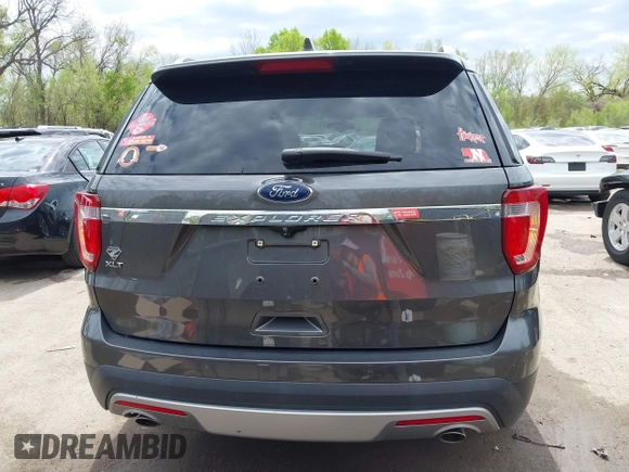 2017 Ford Explorer XLT with VIN 1FM5K7D86HGC21898, listed as a IAAI auction lot 42018490 with 78,139 mi miles and . Bid and sale history available at carsss.com. Image 16.