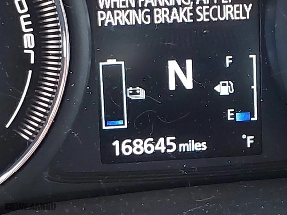 2018 Mitsubishi Outlander PHEV SEL with VIN JA4J24A50JZ044071, listed as a IAAI auction lot 41572744 with 168645 miles. Bid and sale history available at carsss.com. Image 16.