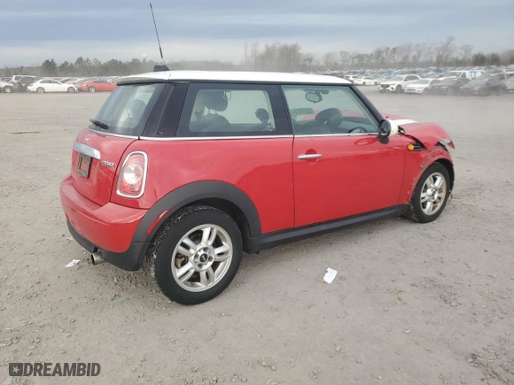 2013 MINI Cooper Hardtop with VIN WMWSU3C53DT548789, listed as a Copart auction lot 86275734 with 104,795 mi miles and Salvage Title. Bid and sale history available at carsss.com. Image 3.