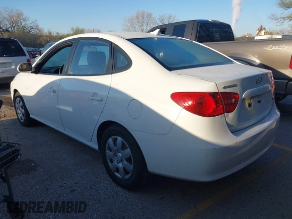 2009 Hyundai Elantra SE z VIN KMHDU46D99U680134, wystawiony jako IAAI lot #41882799 z przebiegiem 156 517 mil mil oraz . Historia ofert i sprzedaży dostępna na DreamBid. Obrazek 3.