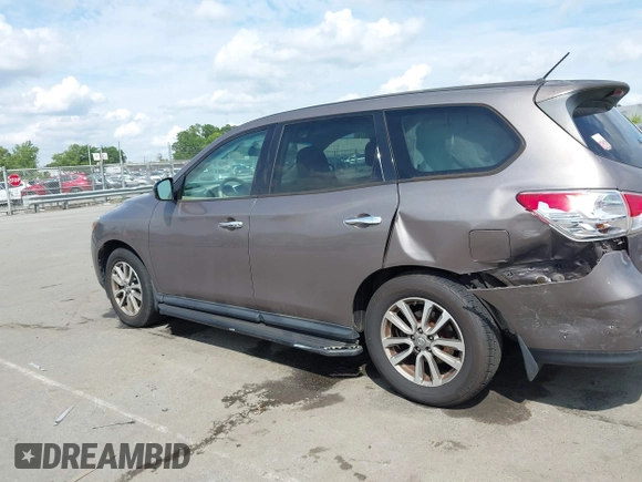 2014 Nissan Pathfinder SL with VIN 5N1AR2MN4EC656991, listed as a IAAI auction lot 42478585 with 153,511 mi miles and . Bid and sale history available at DreamBid. Image 14.
